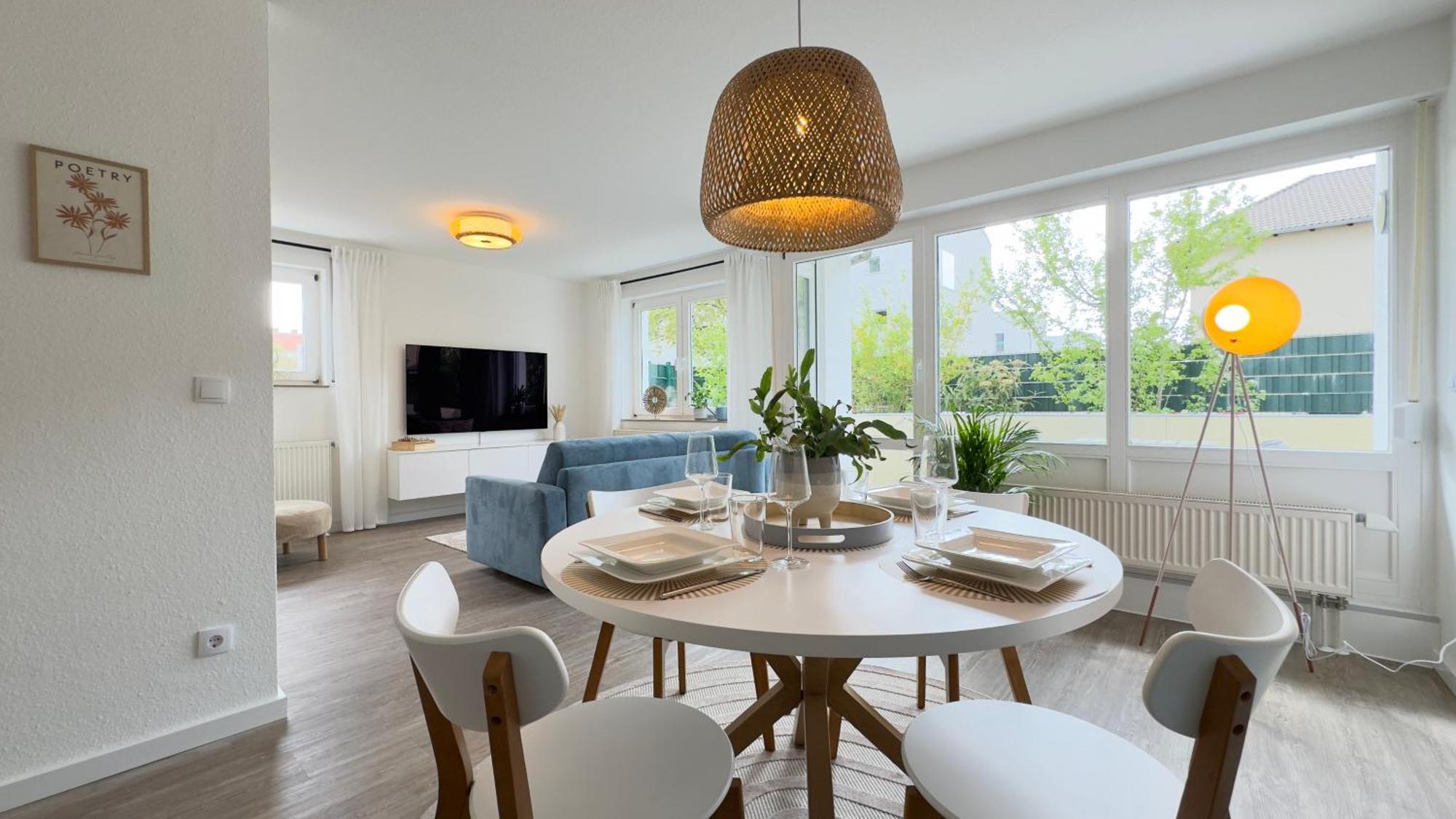 Fewo Am Park - 4P, Boxspringbett, Balkon, Smarttv, Gesundbrunnen, Familienfreundlich Halle  Exterior photo